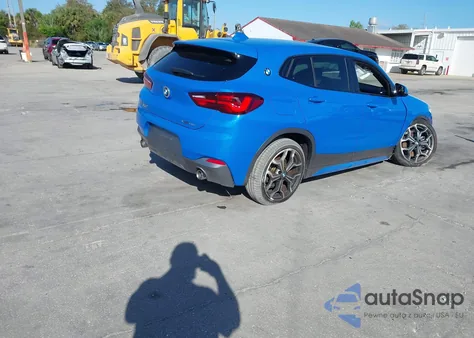 2022 BMW X2 xDrive28I z USA, uszkodzony, nr VIN WBXYJ1C04N5U55027